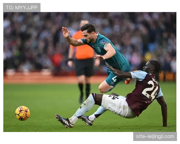 英超球队减少中路短传 增加长传急攻打法以应对人盯人防守