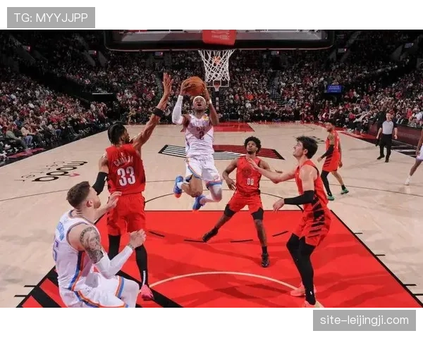 雷霆靠造失误推转换得分 阵地战短板季后赛显隐患